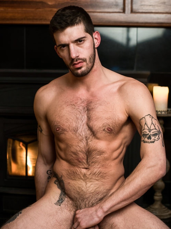 Ty Roderick’s Profile on Icon Male