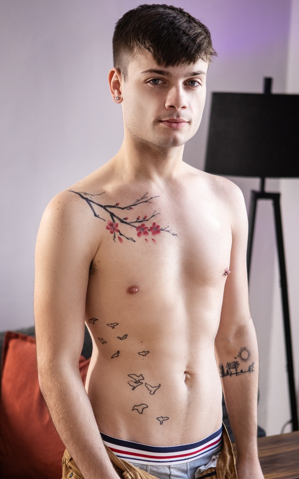 Ryan Bailey Gay Porn Model - Male Access