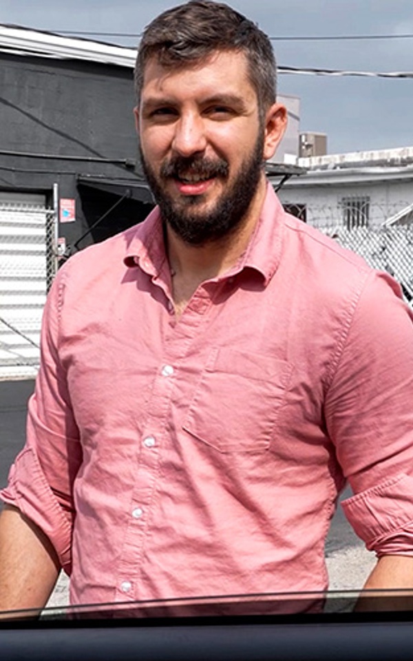 Jake Apton’s Image on Guy Selector 